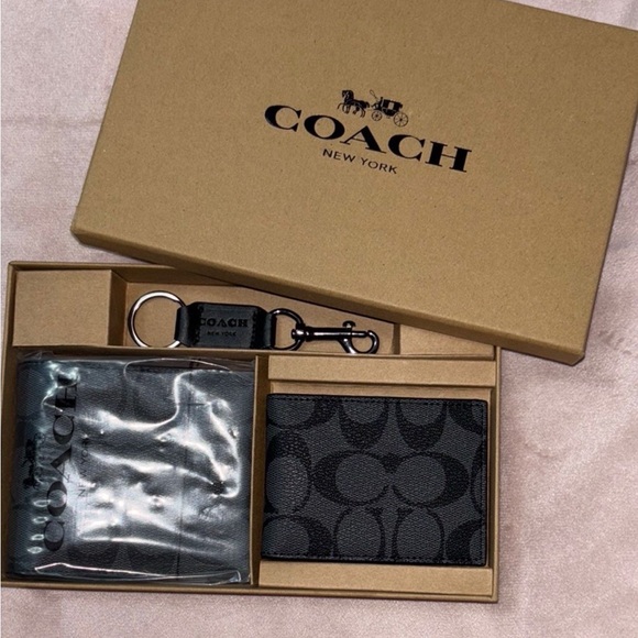 Coach Other - Coach Black Signature Wallet and Keychain Set